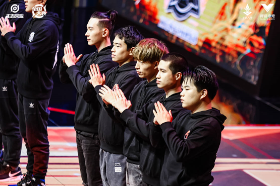 DB电竞分析入口-FNC碾压G2，Clid团战一打五宿敌对决四强赛，强势挺进下一轮的简单介绍