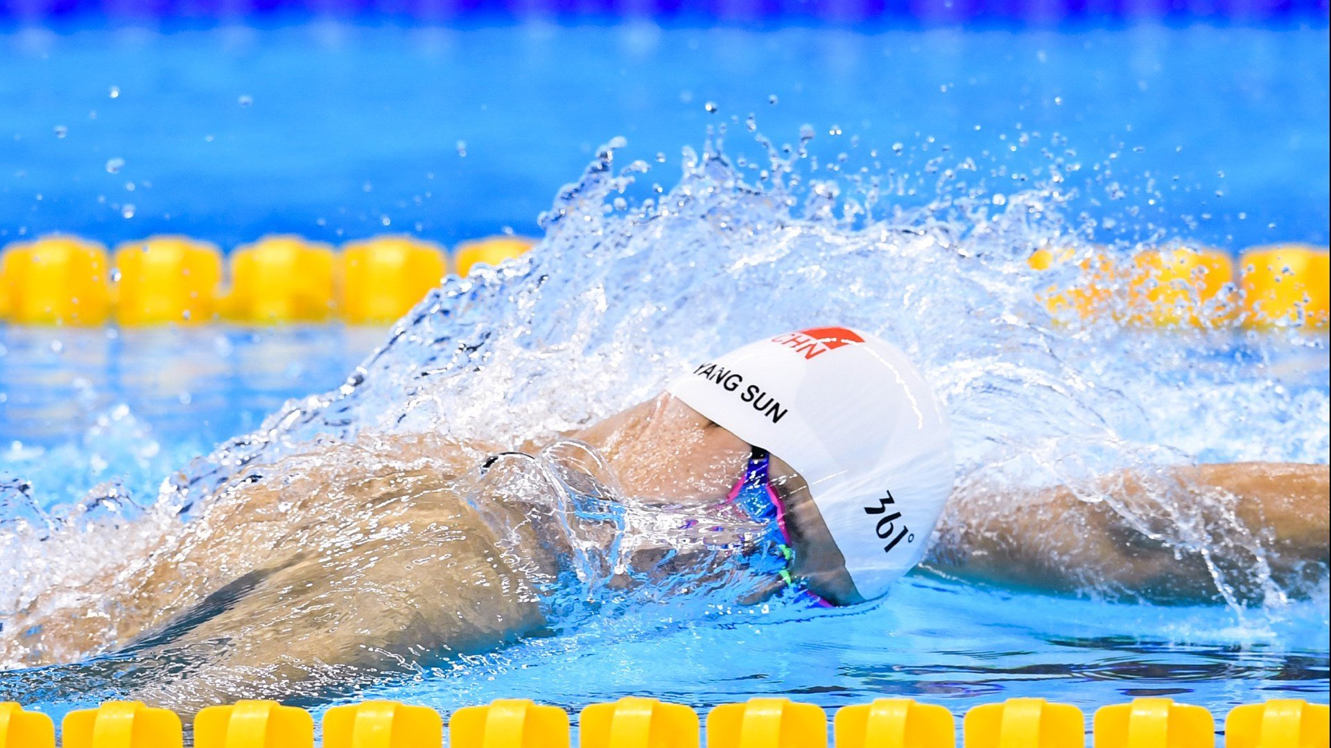 DB电竞多赛事平台-橙衣军团前的绿茵独舞，莱奥在哥荷焦点战中完成自我正名