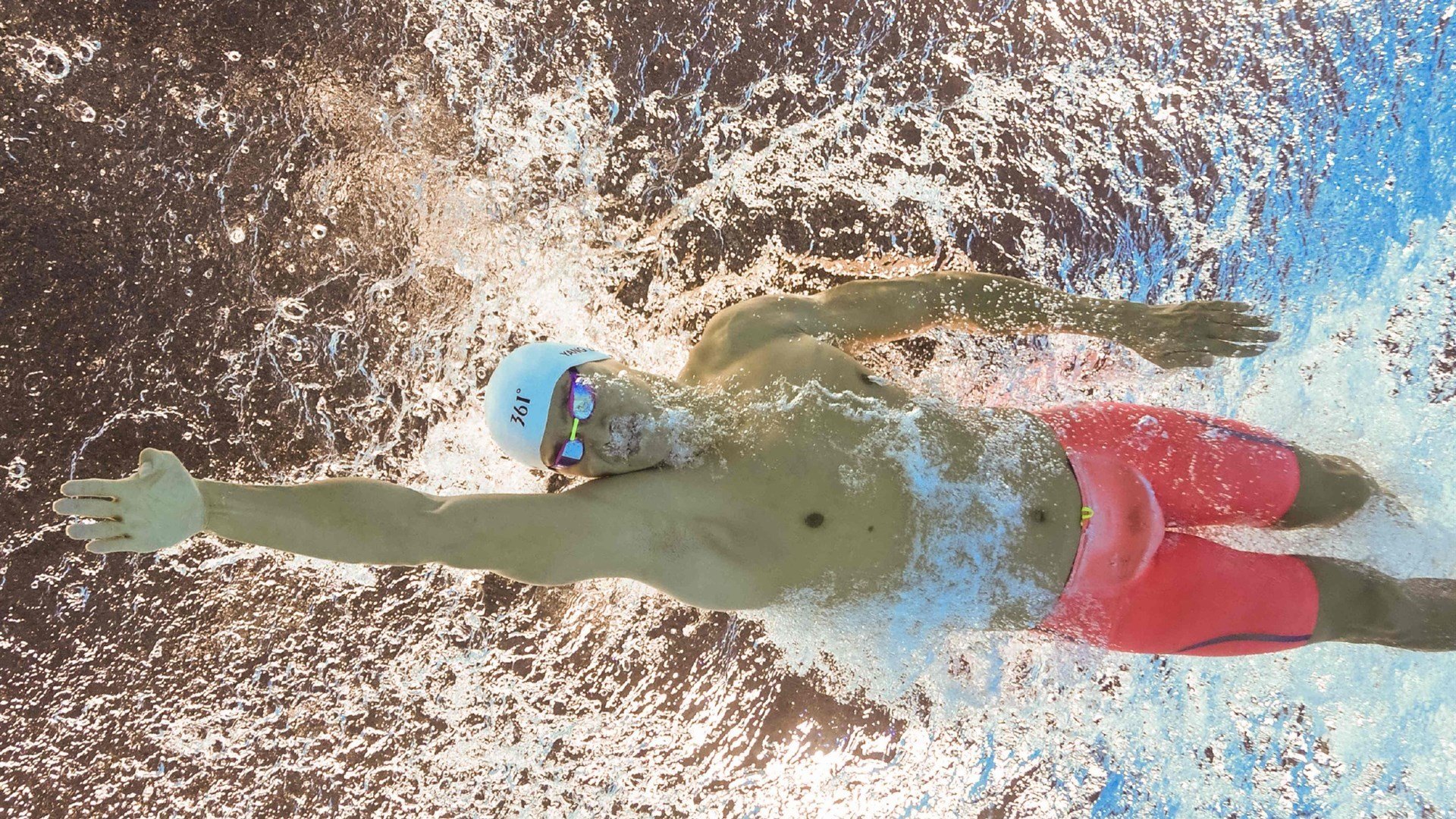 西甲国家德比之夜，塔图姆攻防两端统治